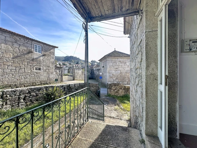 Moradia T3 para Venda em Gondarem Foto 17