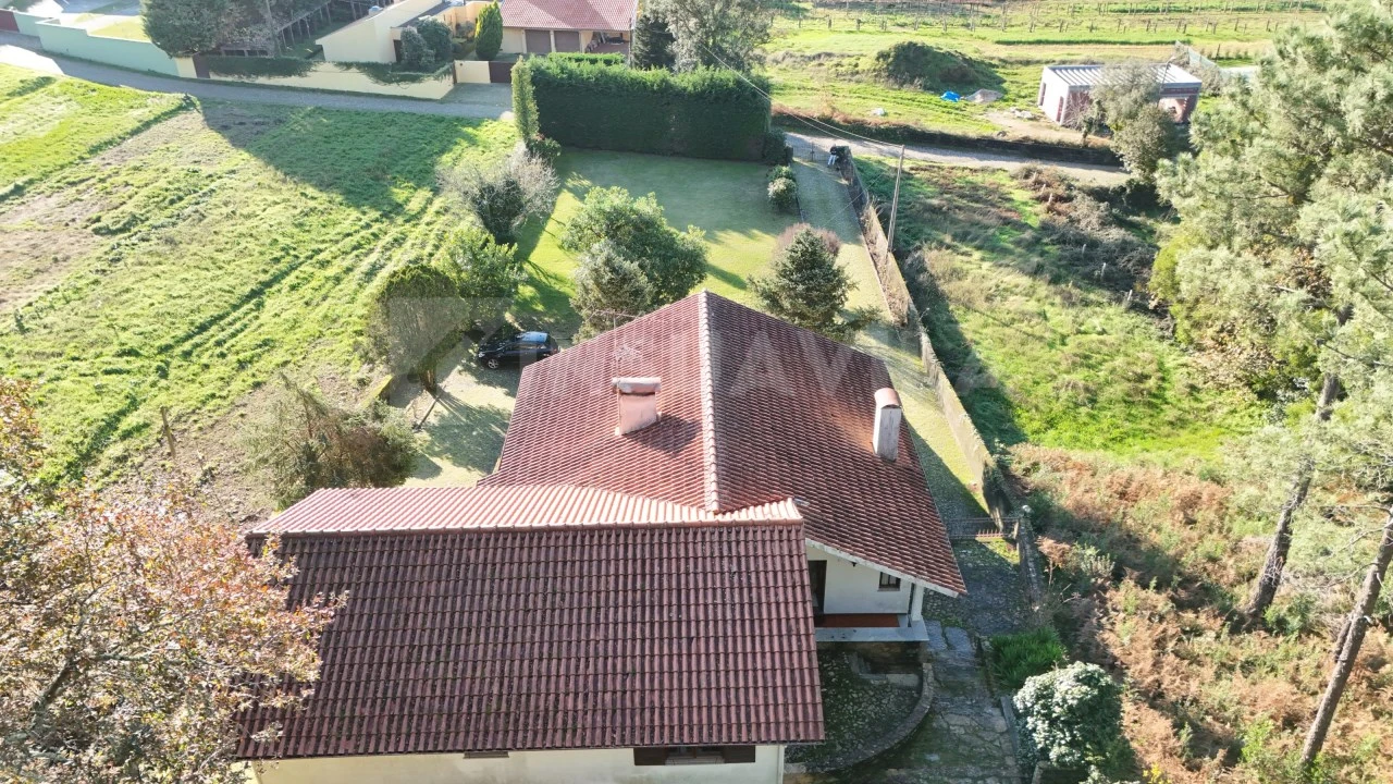 Moradia T3 para Venda em Argela Foto 5