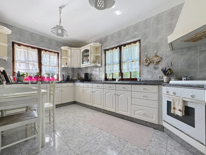 Moradia T3 para Venda em Argela Foto 16