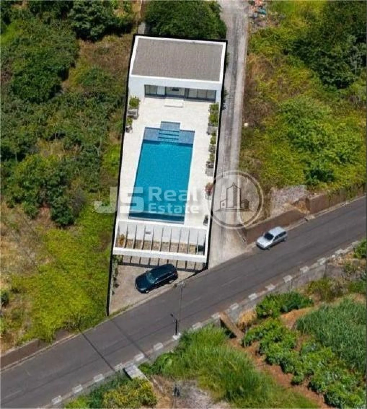 Terreno para Venda em Calheta Foto 1