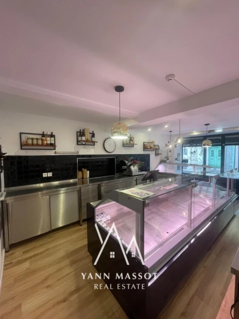 Loja para Trespasse em Campo de Ourique