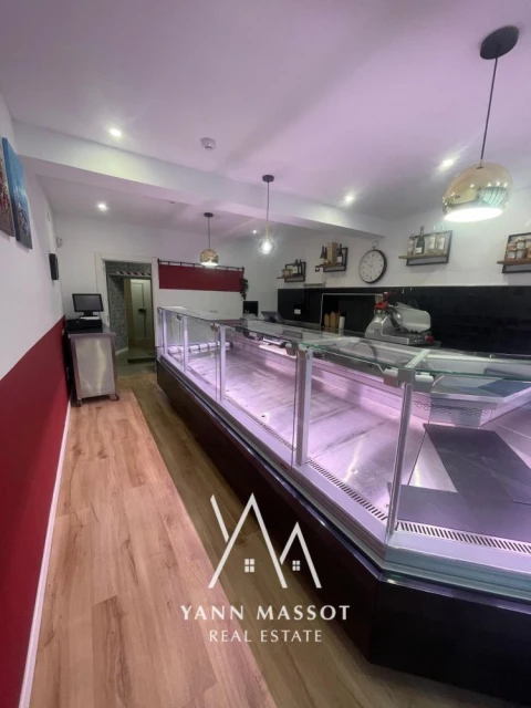 Loja para Trespasse em Campo de Ourique