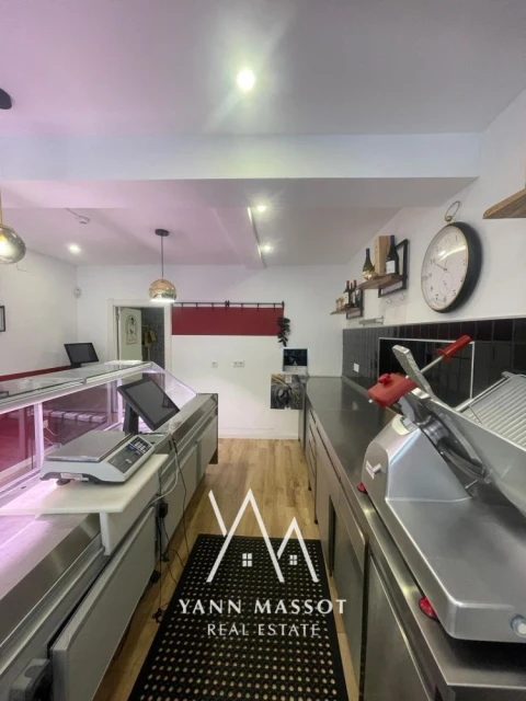 Loja para Trespasse em Campo de Ourique