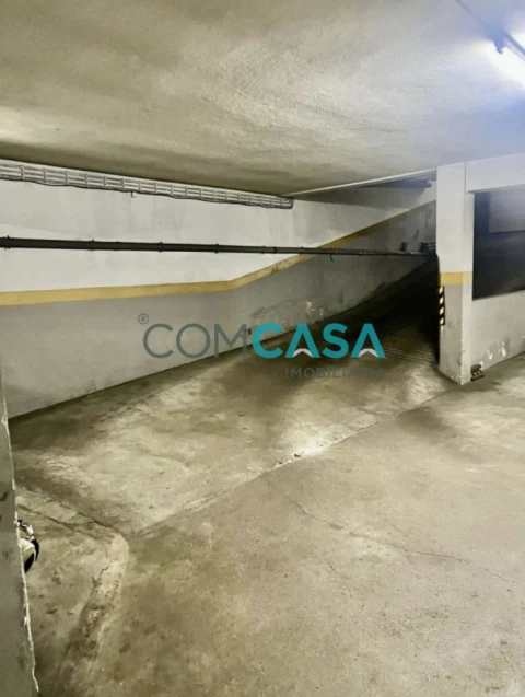 Apartamento T4 para Venda em Matosinhos e Leça da Palmeira