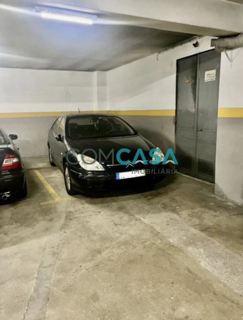 Apartamento T4 para Venda em Matosinhos e Leça da Palmeira