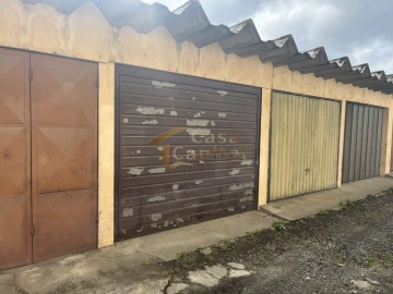 Garagem para Arrendamento em Nossa Senhora da Conceição, São Pedro e São Dinis