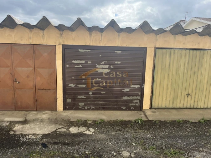 Garagem para Arrendamento em Nossa Senhora da Conceição, São Pedro e São Dinis Foto 3
