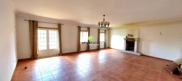 Moradia T4 para Venda em Montargil