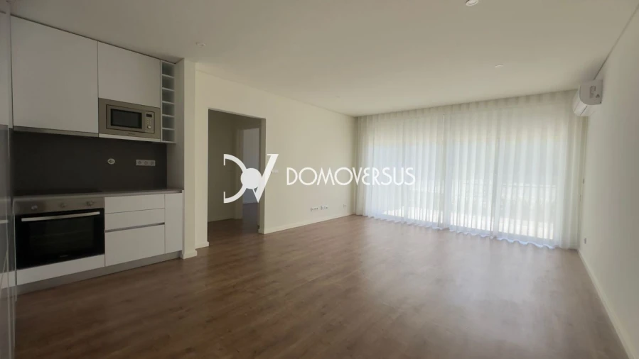 Apartamento T1 para Venda em Oliveira do Douro Foto 9