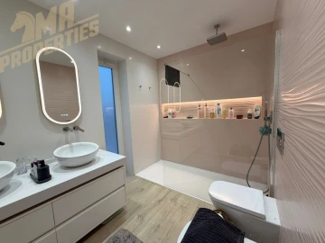 Moradia T5 para Venda em Milharado