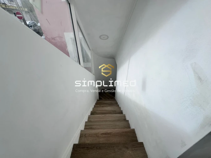 Moradia T2 para Venda em Camarate, Unhos e Apelação Foto 9