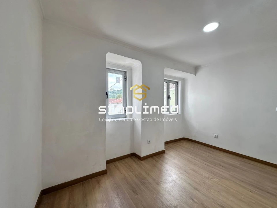 Moradia T2 para Venda em Camarate, Unhos e Apelação Foto 14