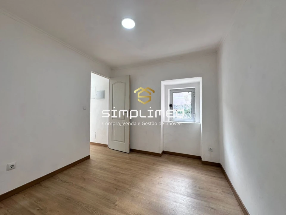 Moradia T2 para Venda em Camarate, Unhos e Apelação Foto 19