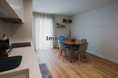 Apartamento T3 para Venda em Gião