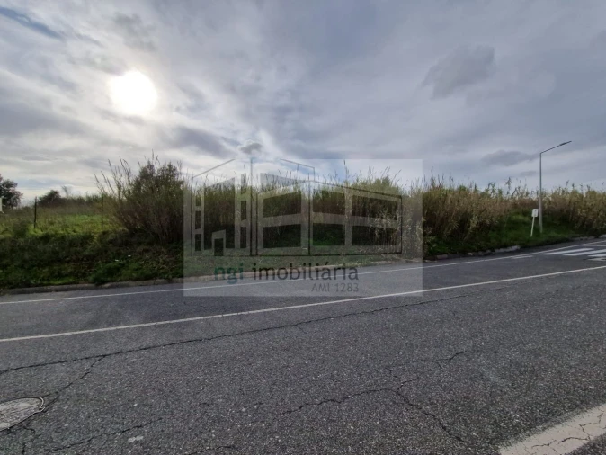 Terreno para Venda em Santo Antão e São Julião do Tojal Foto 6