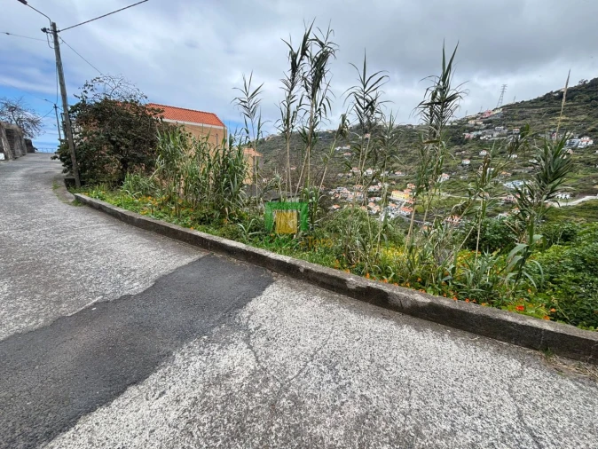 Terreno para Venda em Campanario Foto 6