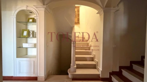 Moradia T5 para Venda em Azambuja