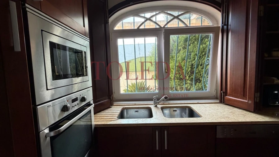 Moradia T5 para Venda em Azambuja Foto 15