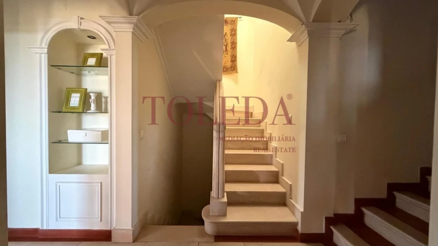 Moradia T5 para Venda em Azambuja Foto 43