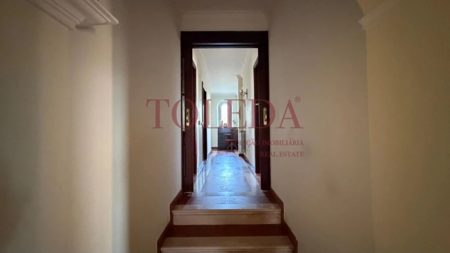 Moradia T5 para Venda em Azambuja Foto 42