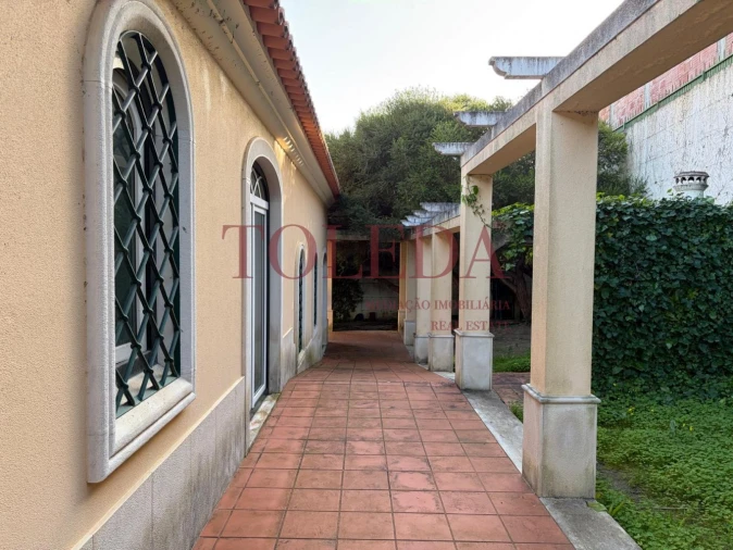 Moradia T5 para Venda em Azambuja Foto 35