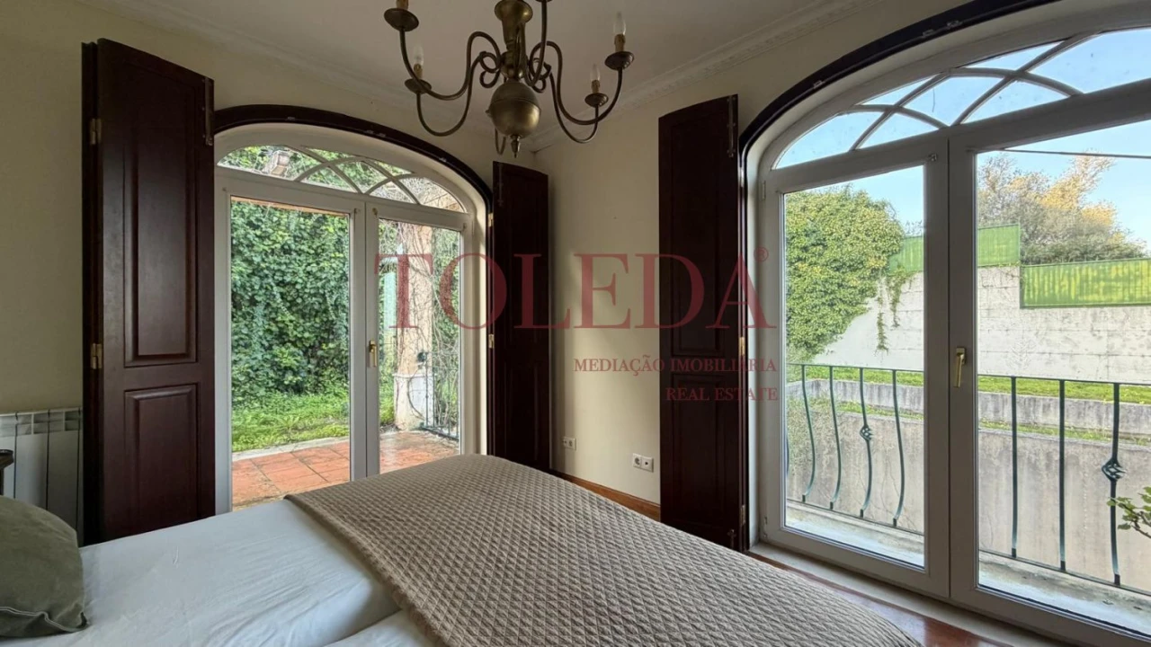 Moradia T5 para Venda em Azambuja Foto 19