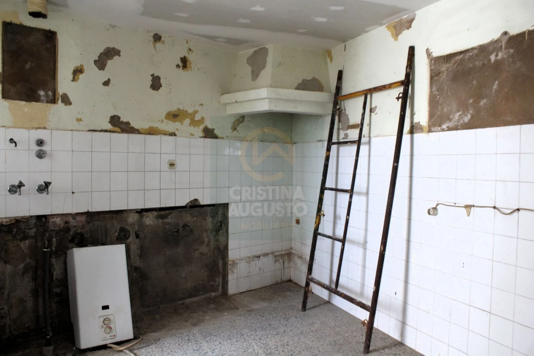 Moradia T3 para Venda em Escalos de Cima e Lousa Foto 28