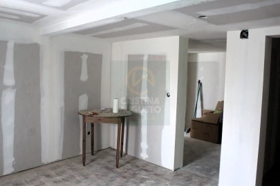 Moradia T3 para Venda em Escalos de Cima e Lousa