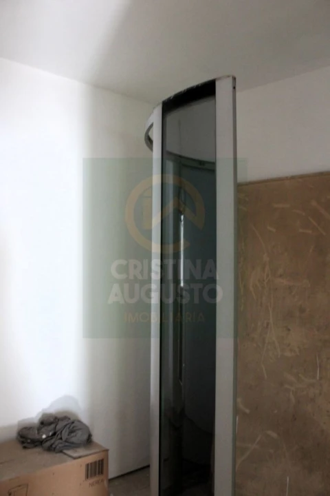 Moradia T3 para Venda em Escalos de Cima e Lousa