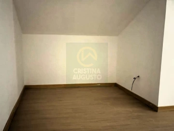 Moradia T3 para Venda em Escalos de Cima e Lousa