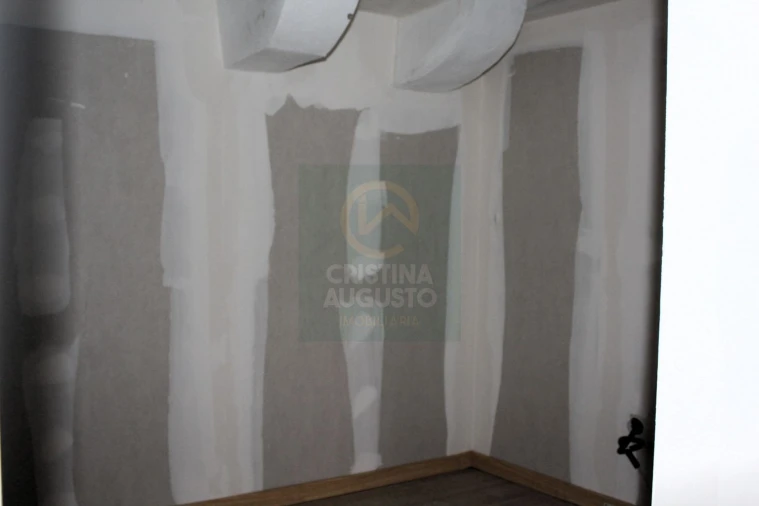 Moradia T3 para Venda em Escalos de Cima e Lousa Foto 9