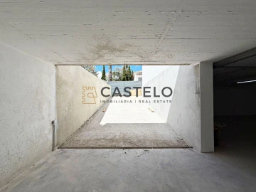 Moradia T3 para Venda em Loule (São Clemente)