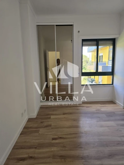 Apartamento T3 para Venda em Laranjeiro e Feijó