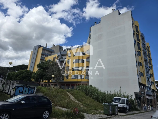 Apartamento T3 para Venda em Laranjeiro e Feijó Foto 22