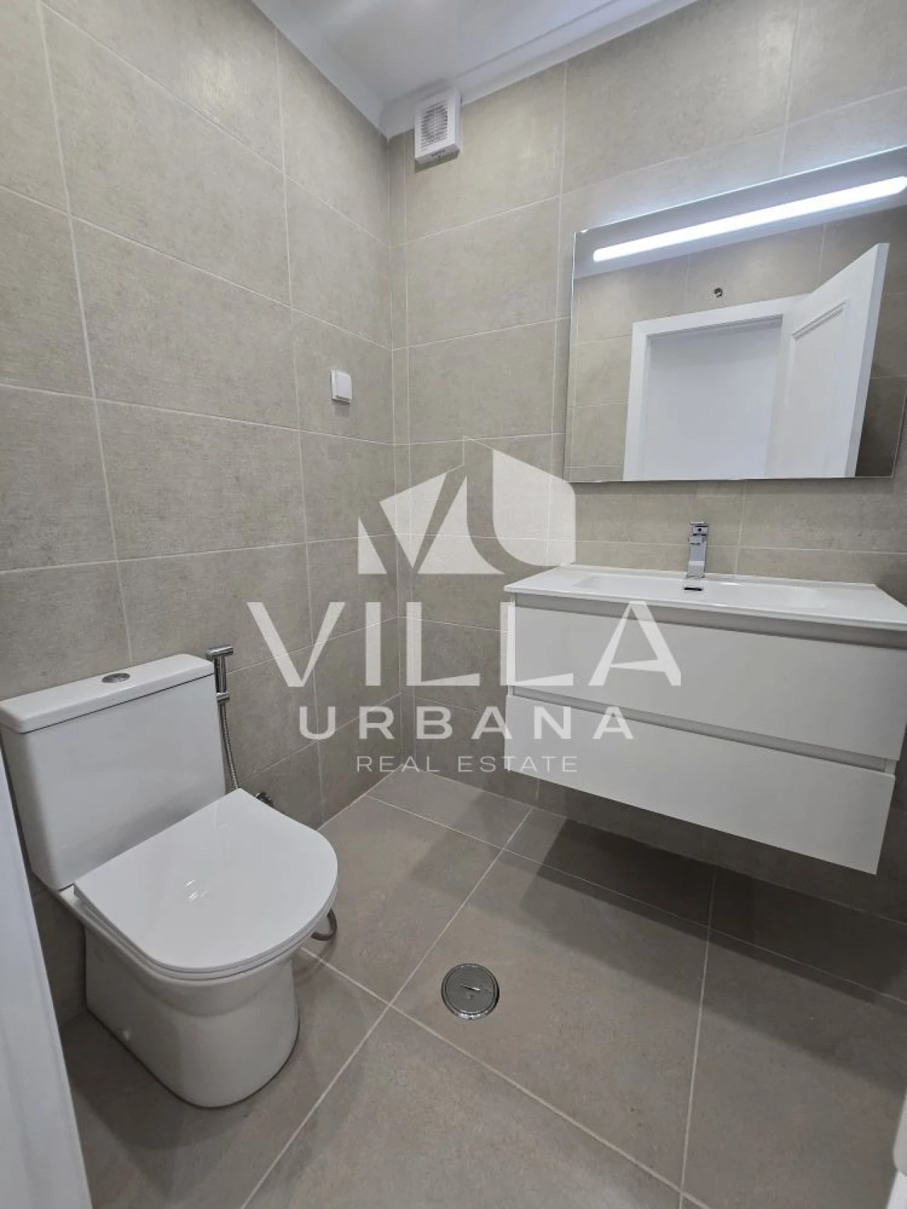 Apartamento T3 para Venda em Laranjeiro e Feijó Foto 10