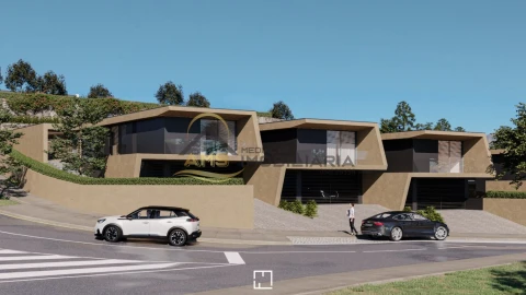 Moradia T3 para Venda em Cepães e Fareja