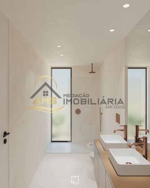 Moradia T3 para Venda em Cepães e Fareja