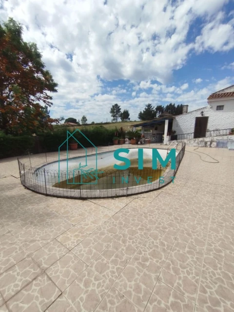 Moradia T2 para Venda em Alcanede