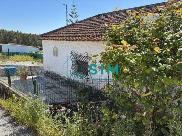 Moradia T2 para Venda em Alcanede