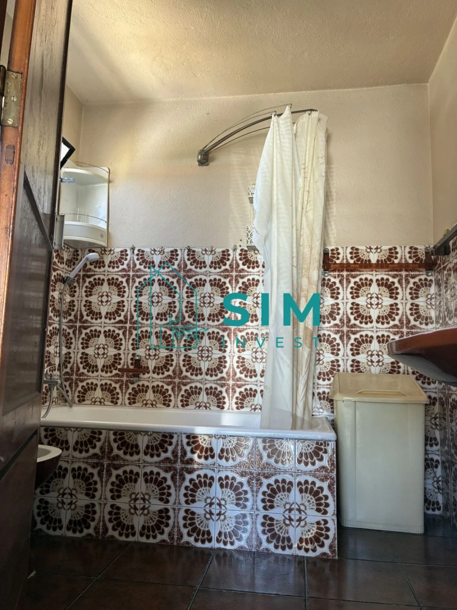 Moradia T2 para Venda em Alcanede Foto 14