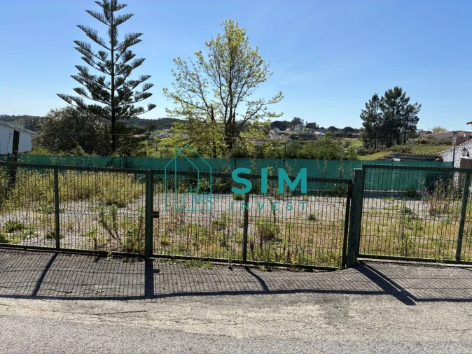 Moradia T2 para Venda em Alcanede Foto 11