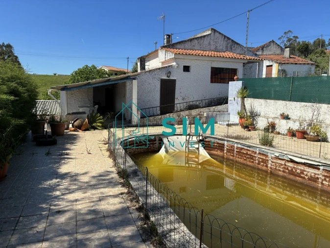 Moradia T2 para Venda em Alcanede Foto 19