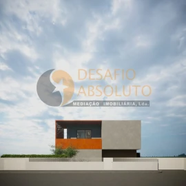 Moradia T4 para Venda em Charneca de Caparica e Sobreda