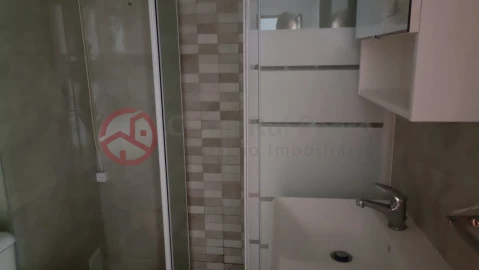 Apartamento T1 para Venda em Amora