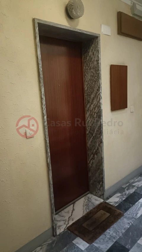 Apartamento T1 para Venda em Amora
