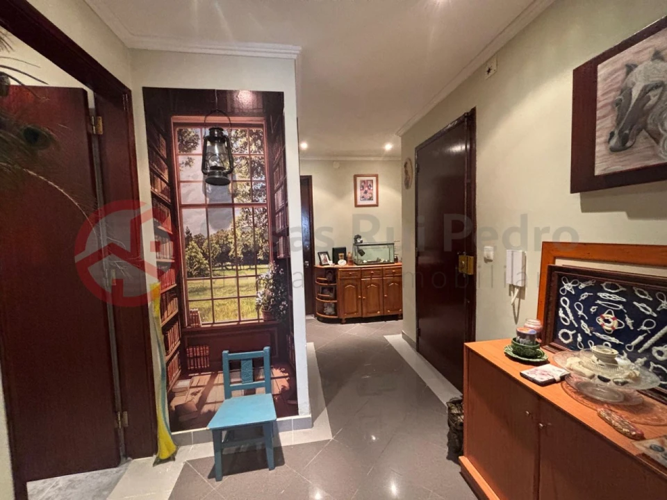 Apartamento T3 para Venda em Seixal, Arrentela e Aldeia de Paio Pires Foto 2