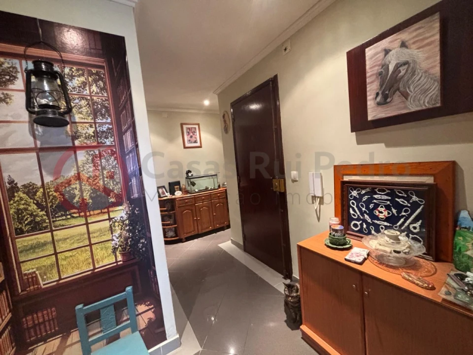 Apartamento T3 para Venda em Seixal, Arrentela e Aldeia de Paio Pires Foto 3