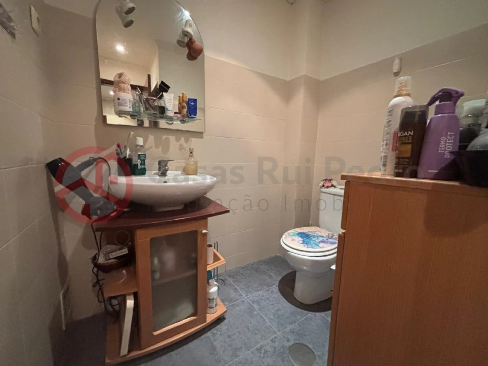 Apartamento T3 para Venda em Seixal, Arrentela e Aldeia de Paio Pires Foto 11