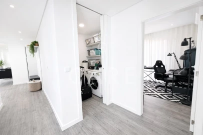 Apartamento T5 para Venda em Venteira