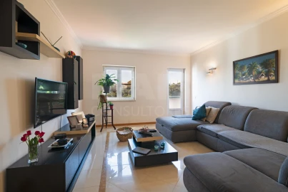 Moradia T3 para Venda em Cacém e São Marcos